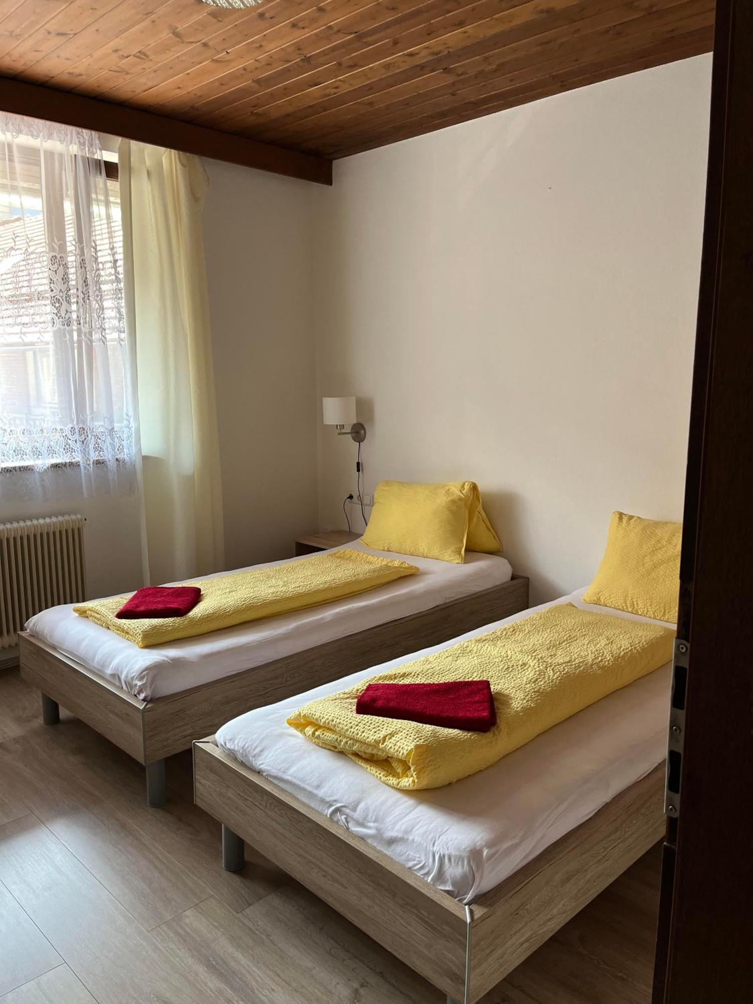 Pension Steiner, 6143 Matrei Am Brenner!!Check-In Between 15 - 21 O'Clock!! No Breakfast Muhlbachl Exterior foto