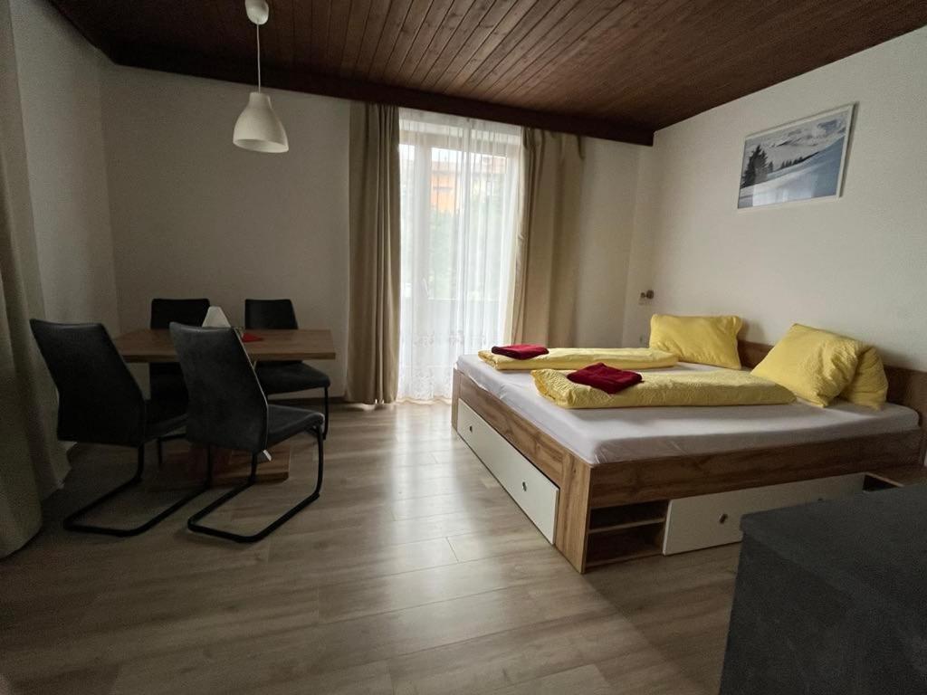 Pension Steiner, 6143 Matrei Am Brenner!!Check-In Between 15 - 21 O'Clock!! No Breakfast Muhlbachl Exterior foto